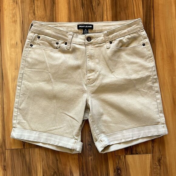 DKNY Tan Shorts - Picture 6 of 7